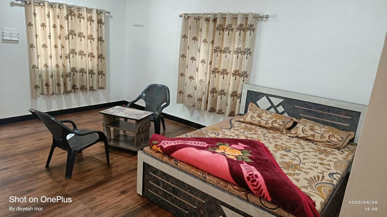 Gir Madhuli Farmhouse Sasan Gir Ngoại thất bức ảnh